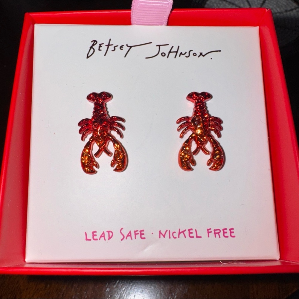 Betsey Johnson Red Rhinestone Lobster Stud Earrings 🦞🦞🦞